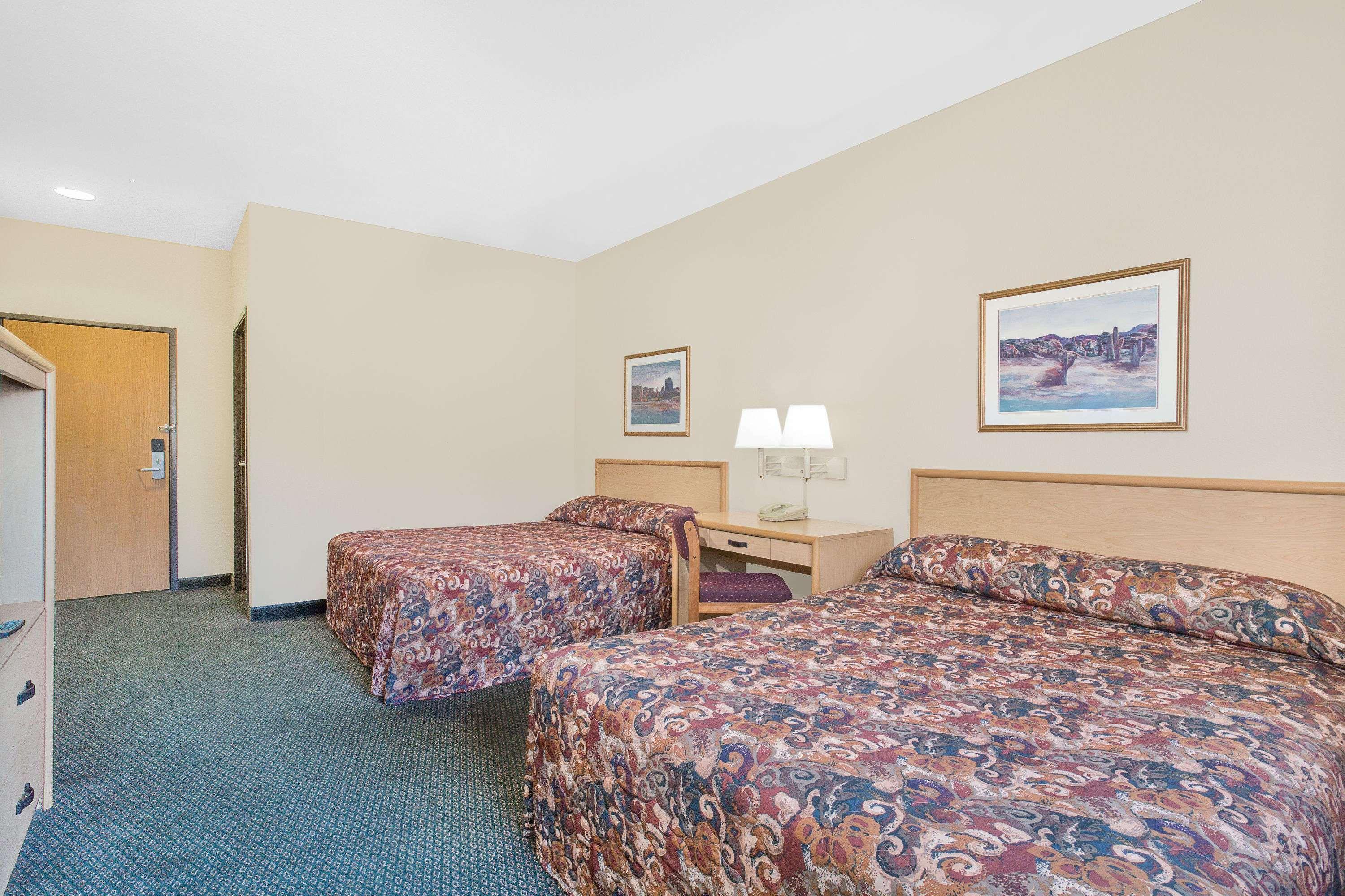 Super 8 By Wyndham Quartzsite Az Hotel Bagian luar foto
