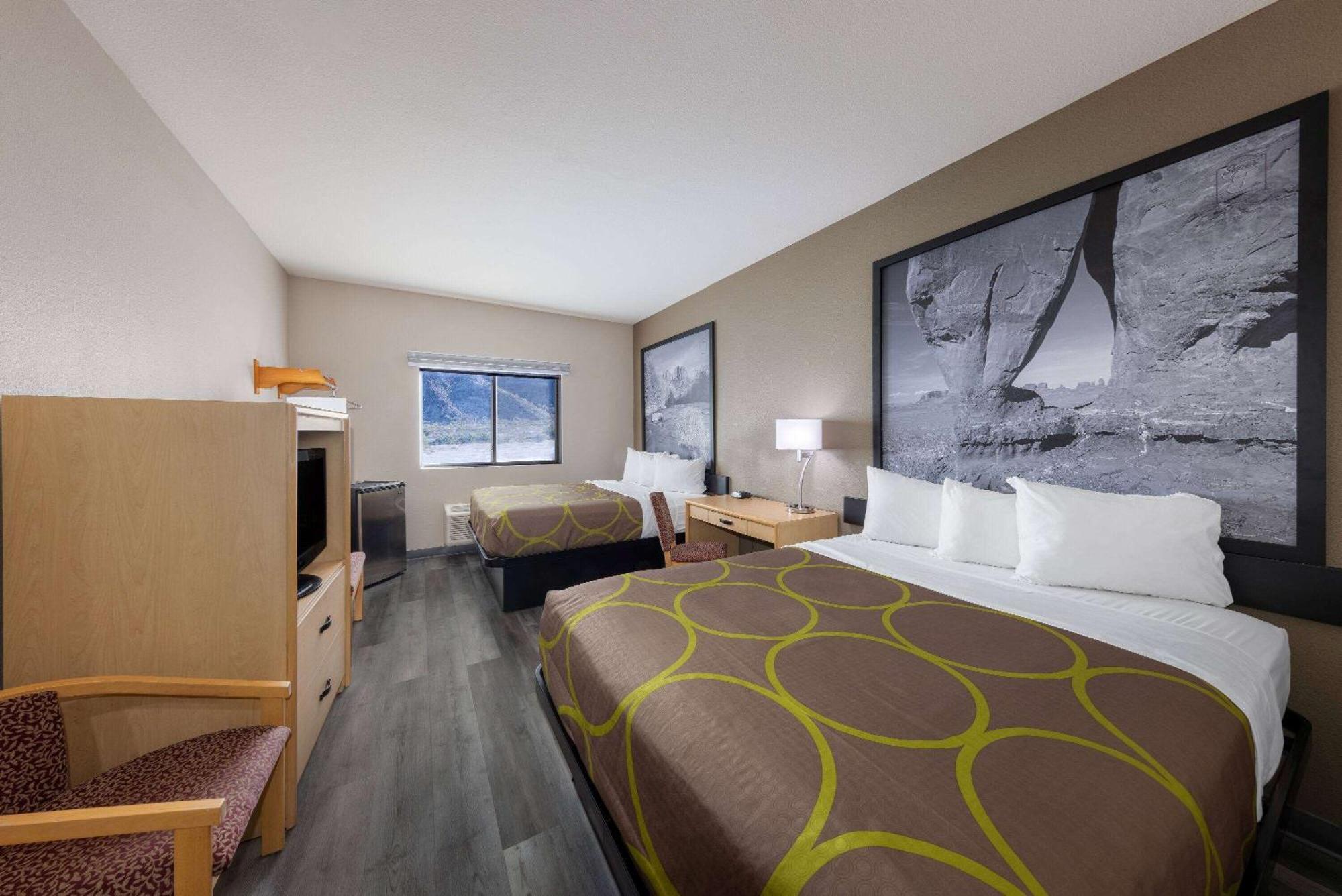 Super 8 By Wyndham Quartzsite Az Hotel Bagian luar foto